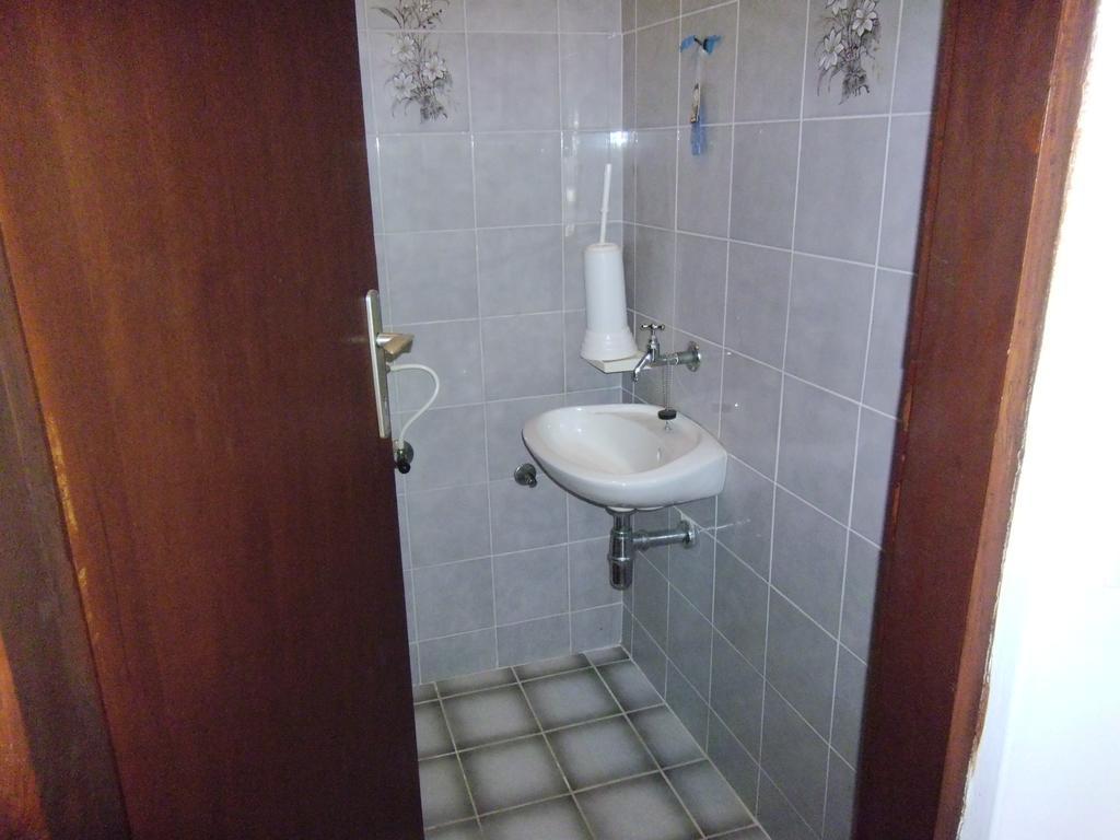 Apartments Kreso 5 Meters From The Beach With See View Shadow And Parking Place Stara Novalja Oda fotoğraf