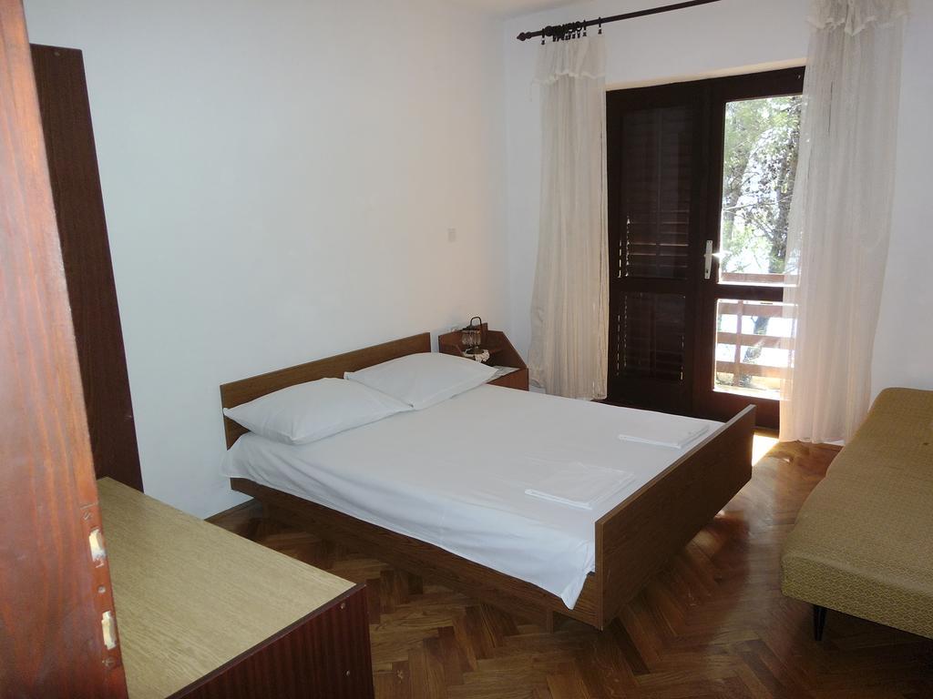 Apartments Kreso 5 Meters From The Beach With See View Shadow And Parking Place Stara Novalja Oda fotoğraf