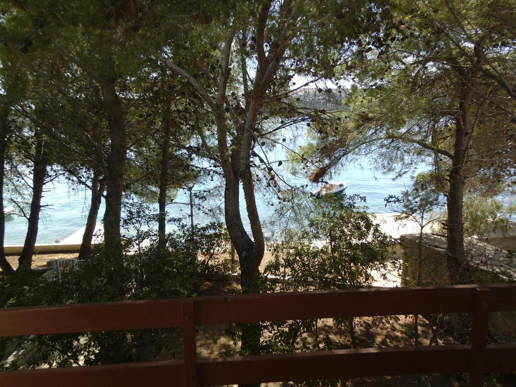 Apartments Kreso 5 Meters From The Beach With See View Shadow And Parking Place Stara Novalja Oda fotoğraf